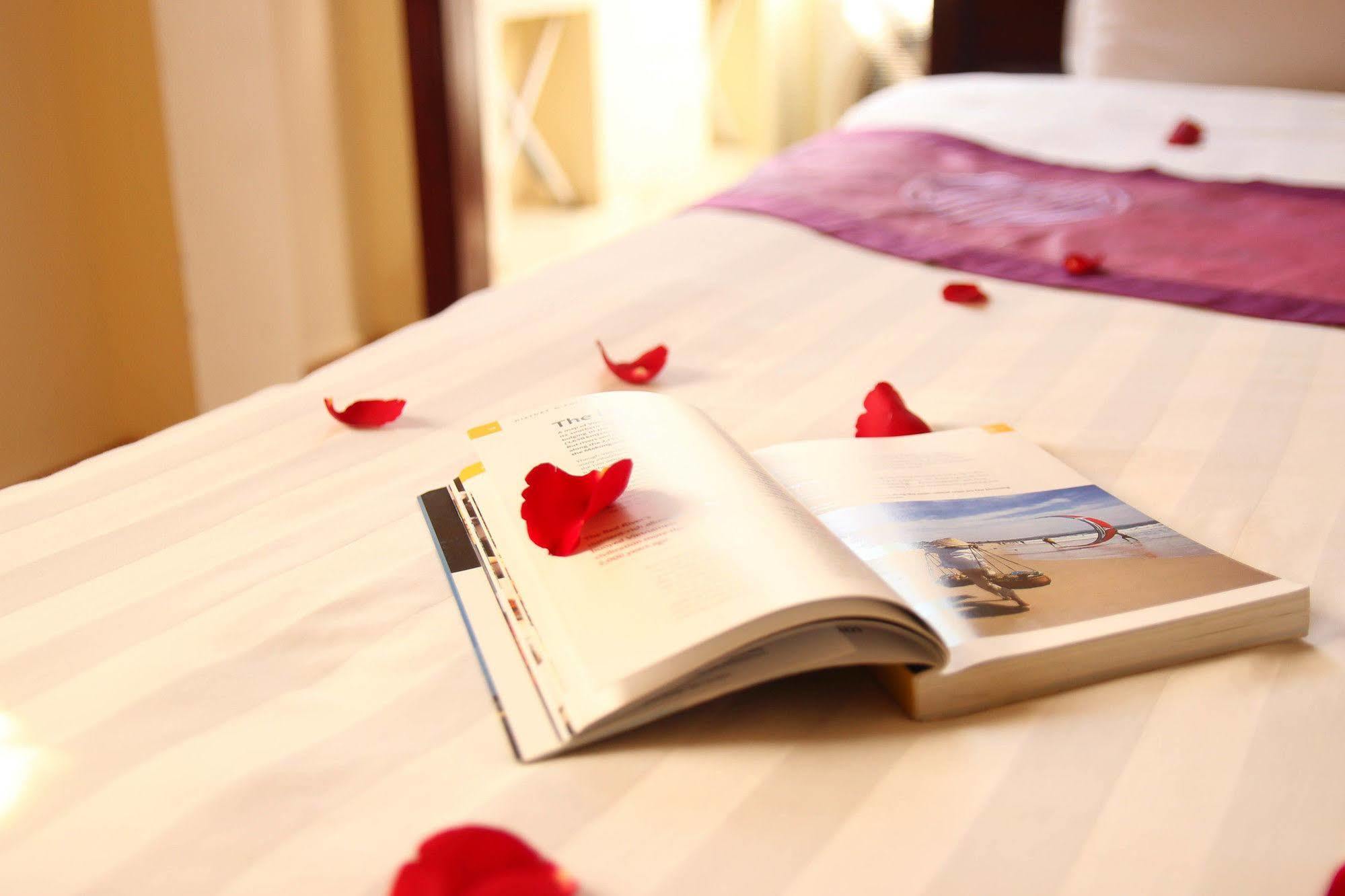 Cozy Hue Hotel Екстер'єр фото
