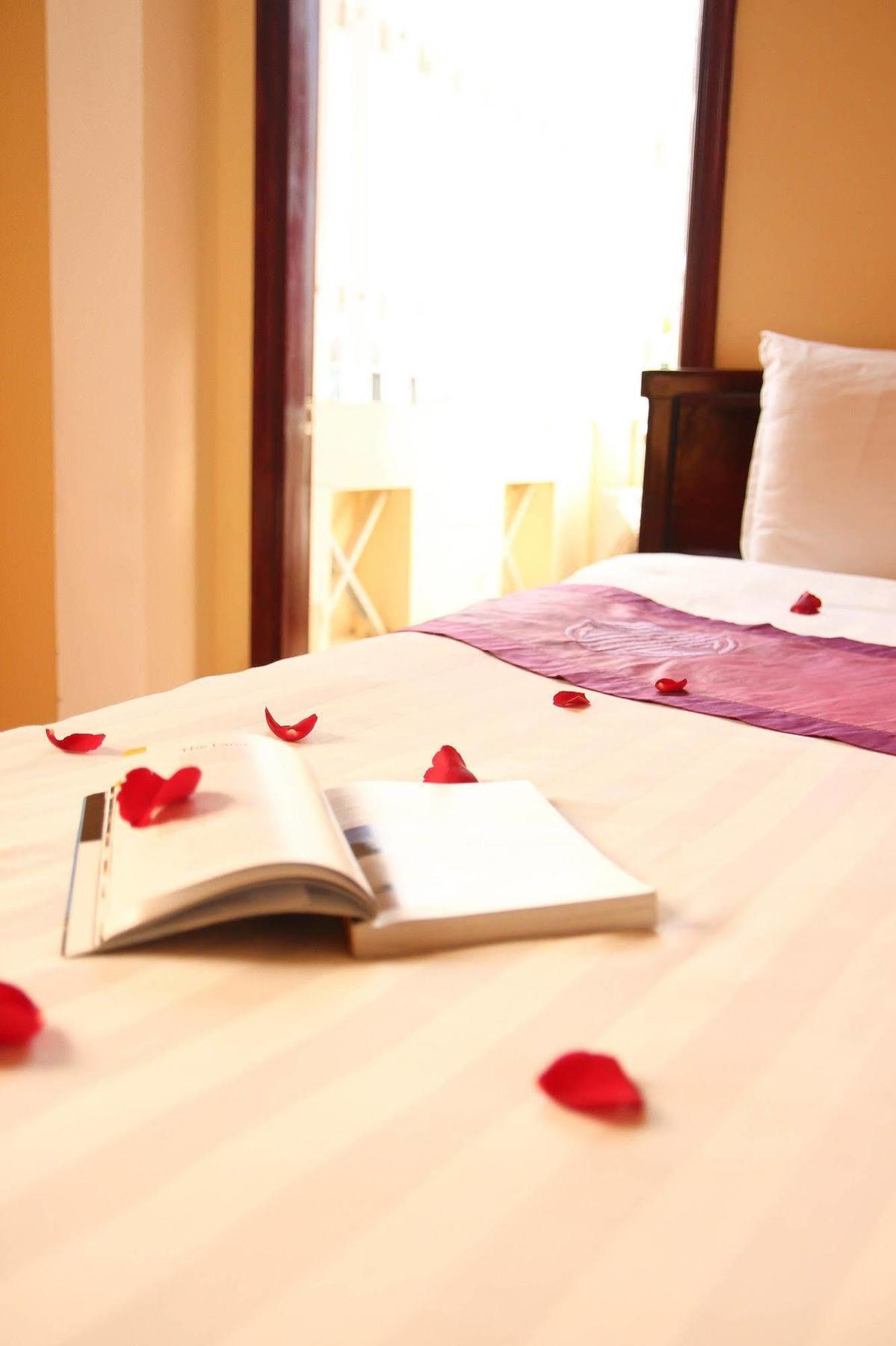Cozy Hue Hotel Екстер'єр фото